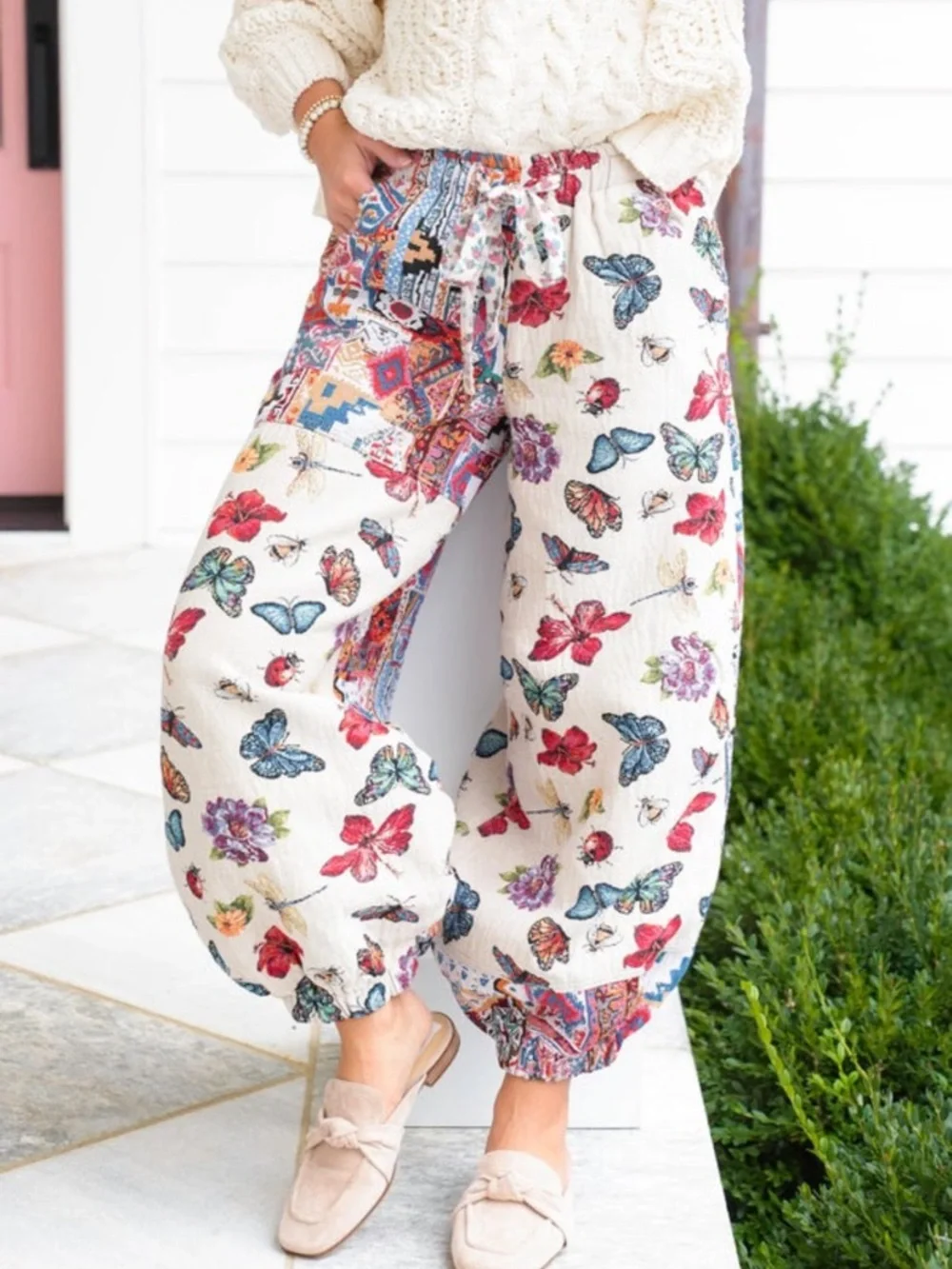 POL Cream Harem Pants with Multicolor Butterfly Print - Picture 6 of 8